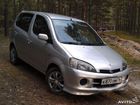 Daihatsu YRV