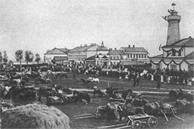 Торговая (Сенная) площадь в Мологе