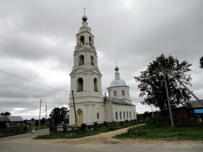 Прозорово, Церковь Михаила Архангела